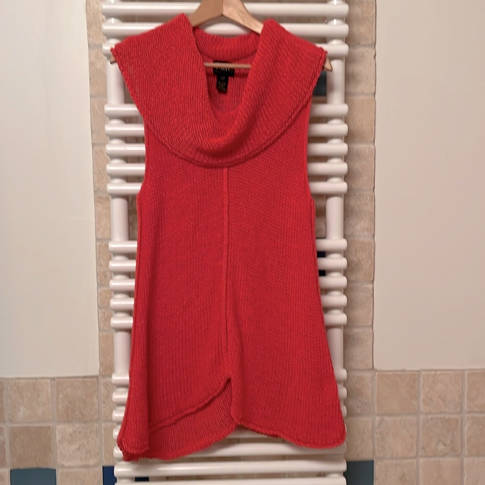 Pure Handknit sleeveless coral knit tank, long length/mid thigh
